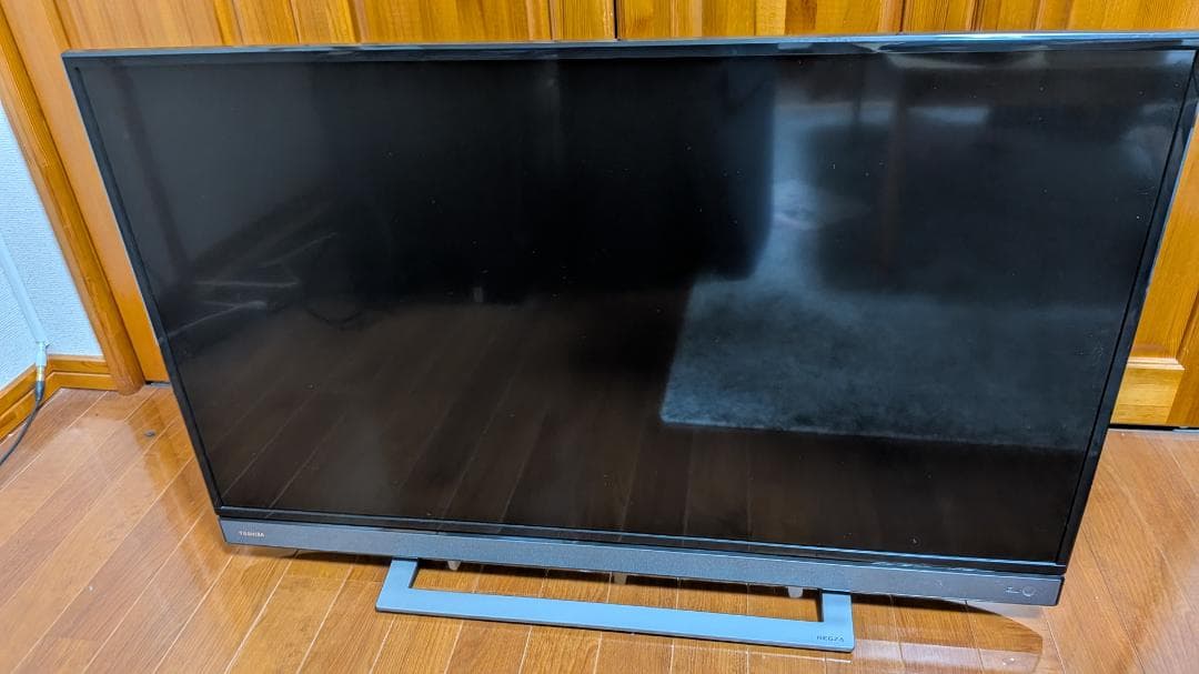 【真琴】　TOSHIBA 40V31 液晶テレビ 40インチ
