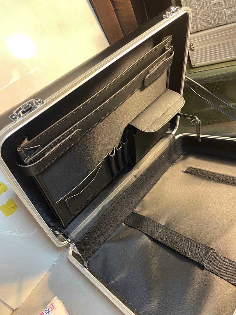 サンワサプライ 200-BAG155BK アルミ アタッシュケース 未使用