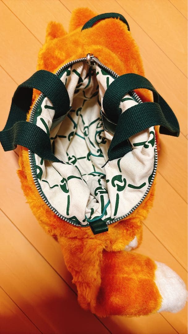 日清どん兵衛　どんぎつね　ぬいぐるみ　ボストンバック