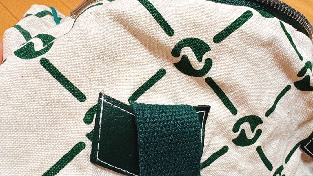 日清どん兵衛　どんぎつね　ぬいぐるみ　ボストンバック