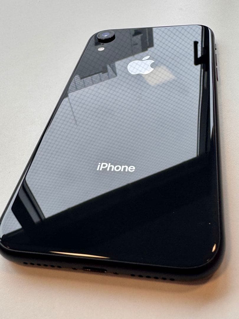 【超美品】Apple iPhone XR ブラック 64GB simフリー
