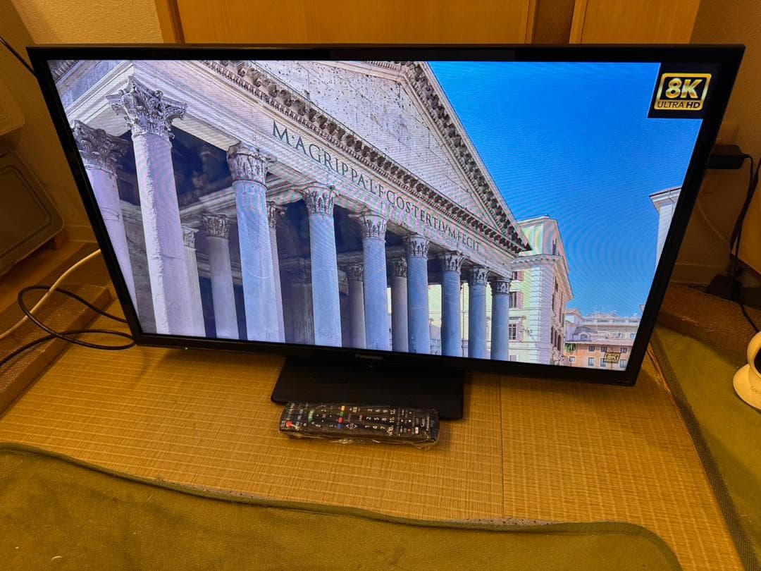 Panasonic　パナソニック 32型 テレビ TH-32F300 超美品