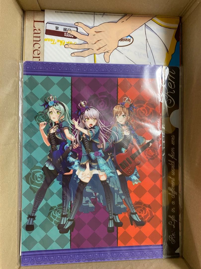 アニメグッズ ノンジャンル 雑貨　大量　まとめ売り　小物　薄物　100サイズ