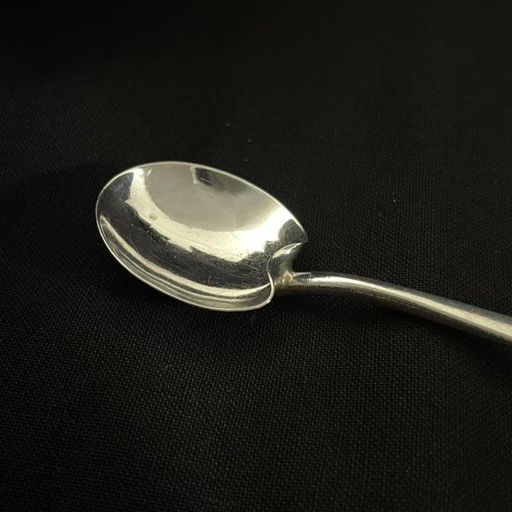 アンティーク　シルバー　スプーン