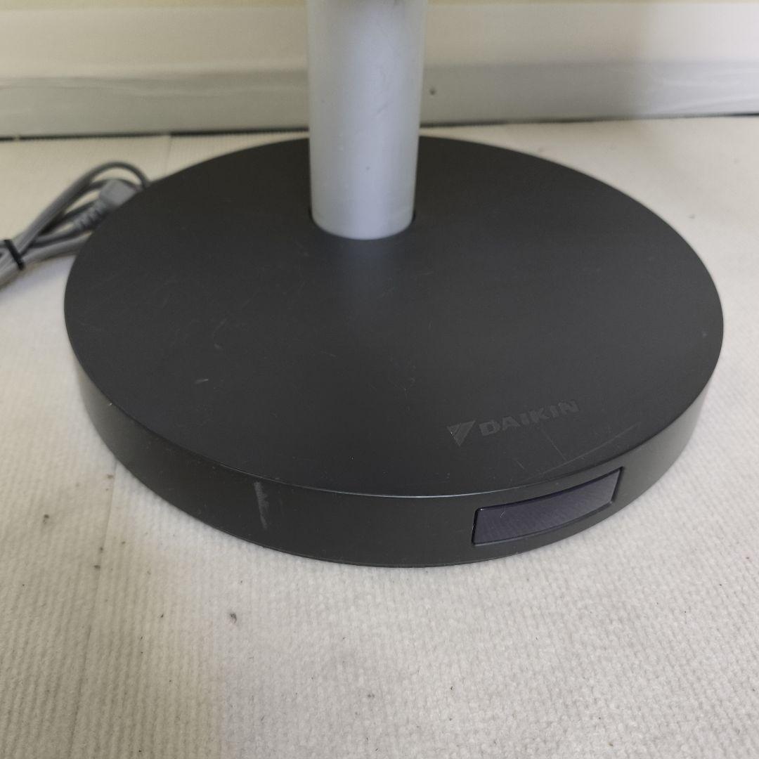 DAIKIN ダイキン セラムヒート 遠赤外線暖房機 ERFT11WS-H