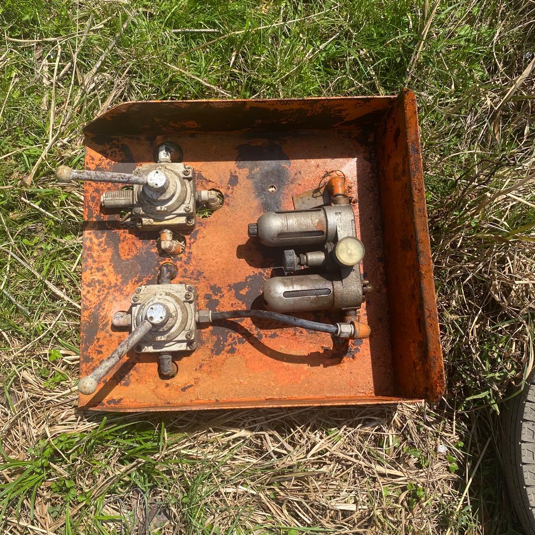 インダストリアル　機械　金属製 オブジェ　オーナメント　鉄錆　アイアン