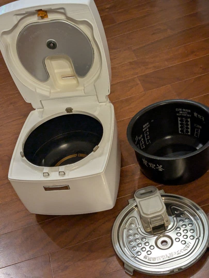 三菱電機 MITSUBISHI IH炊飯器 5.5合 NJ-VE105 15年製
