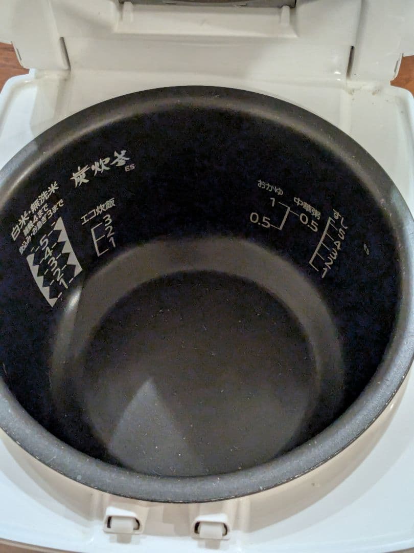 三菱電機 MITSUBISHI IH炊飯器 5.5合 NJ-VE105 15年製