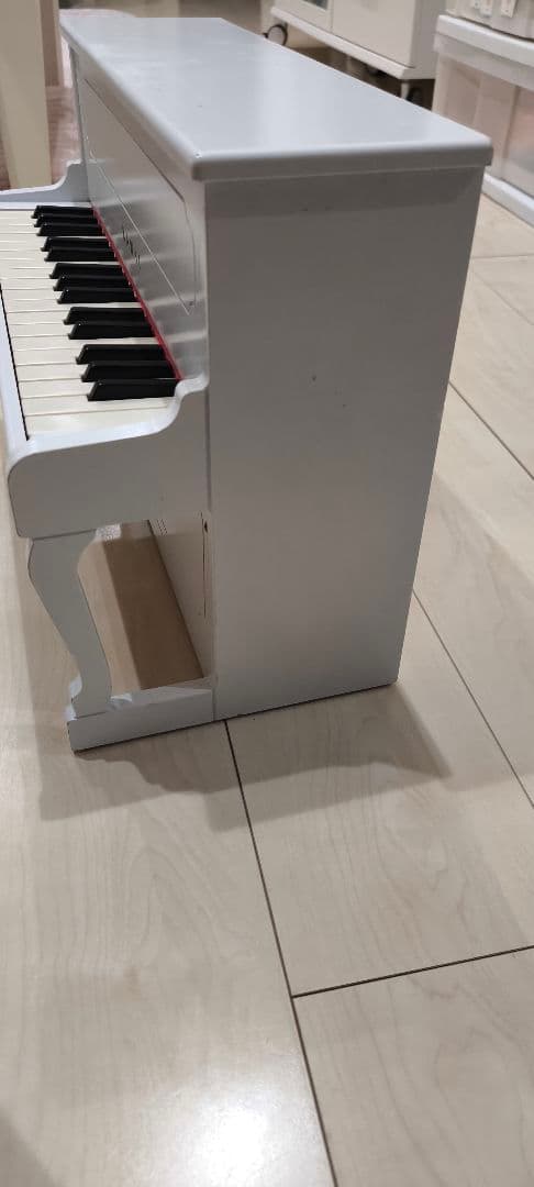 KAWAI　アップライトピアノ　白　ミニピアノ　中古品