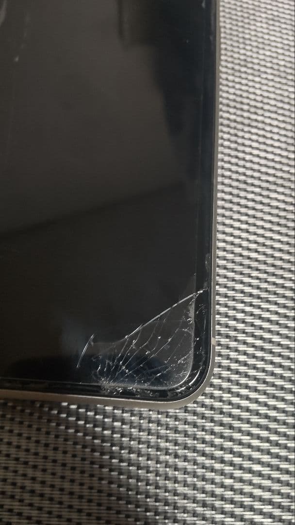 iPhone11　128G　ジャンク