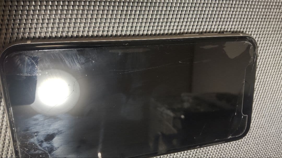 iPhone11　128G　ジャンク
