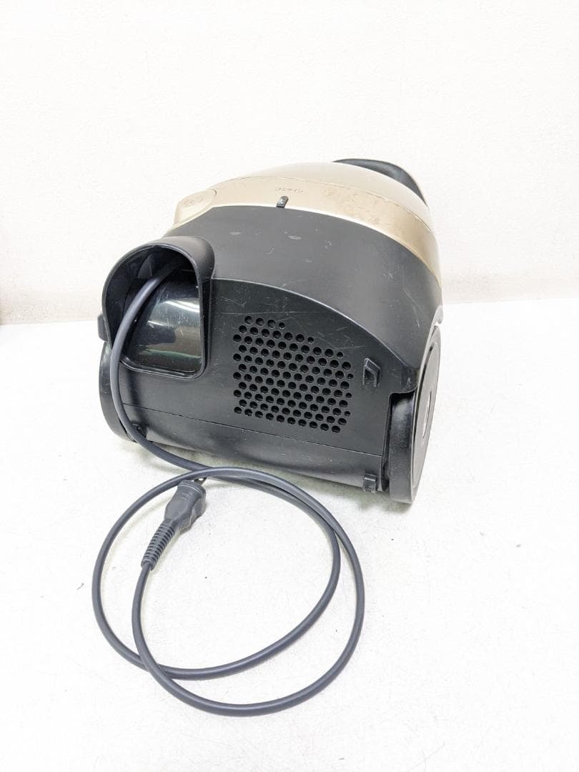 TOSHIBA VC-PJ7A-N 紙パック式掃除機 2021年製