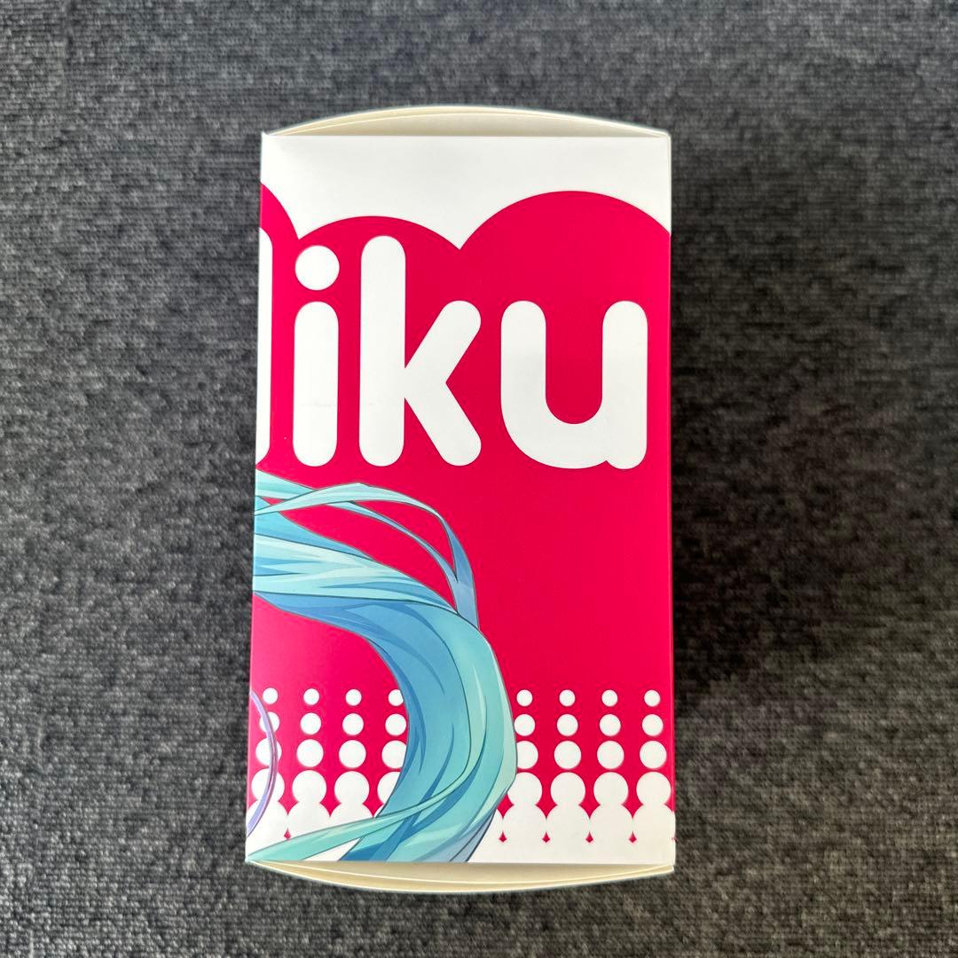 初音ミク　10周年記念モデル　SONY MDR-100A