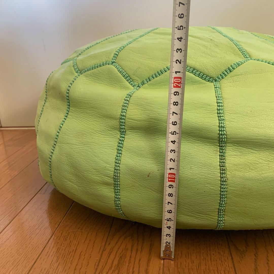 ◆美品◆ モロッコ産　クッション 革 刺繍 グリーン 可愛い