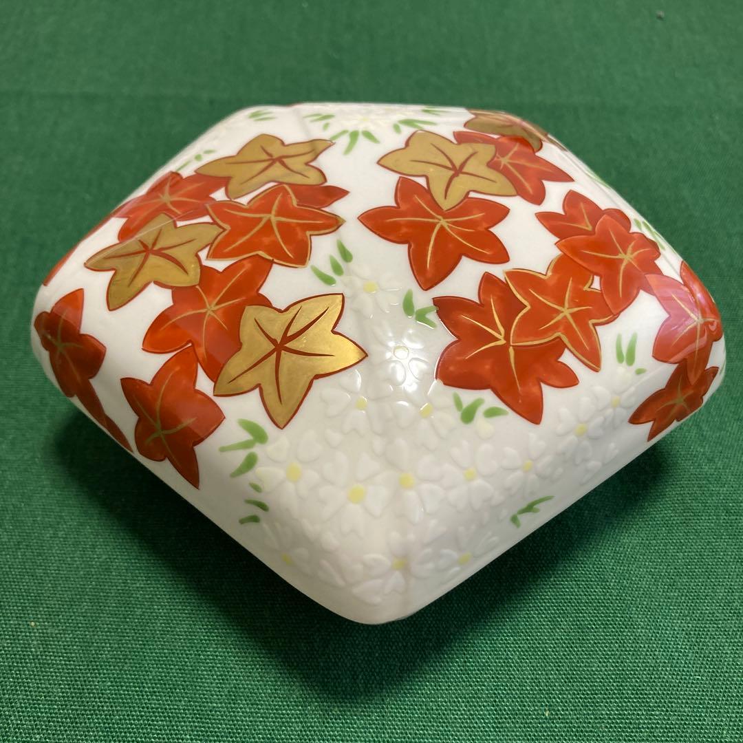 ARITA 其泉　有田焼　賞美堂　蓋もの　帝国ホテル