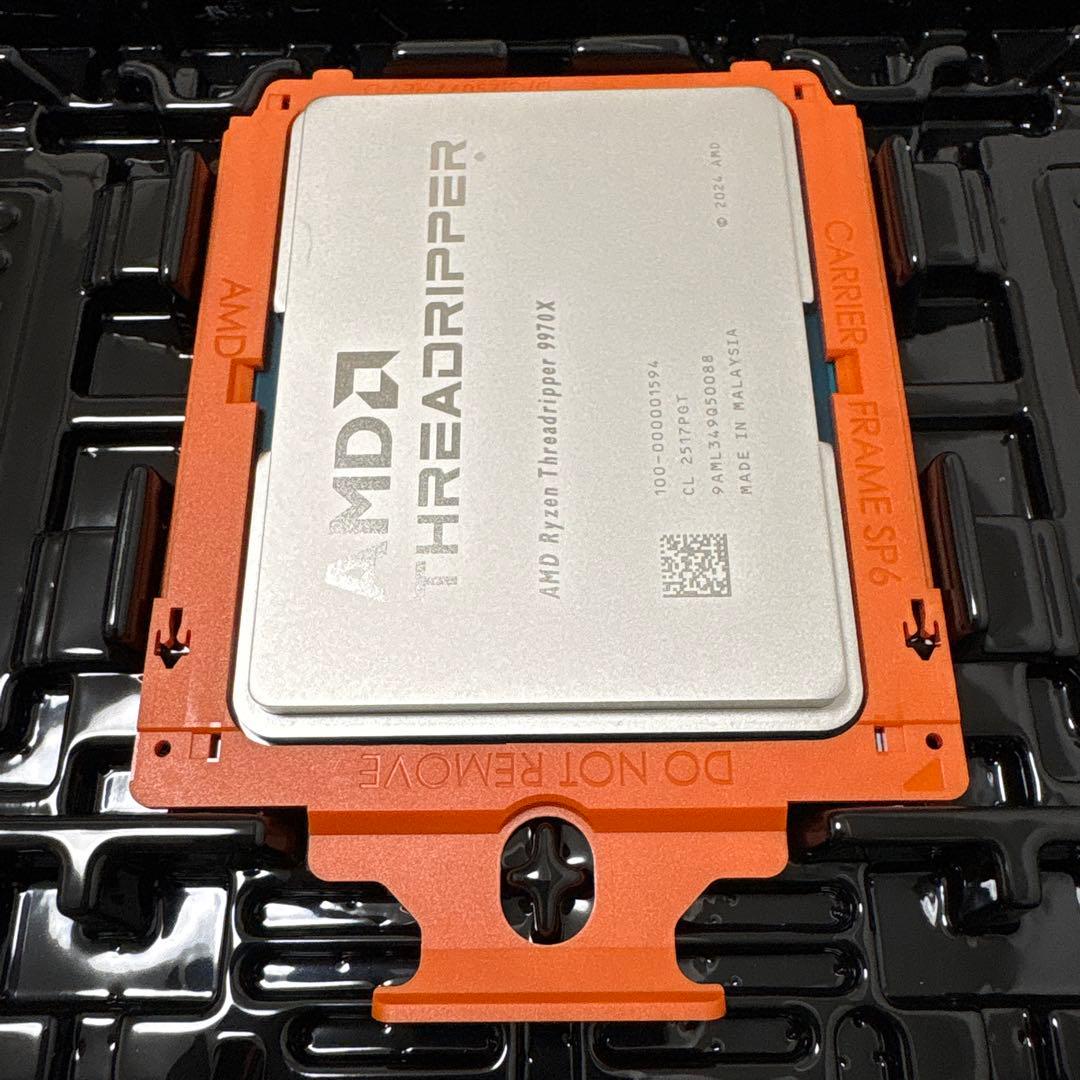 CPU AMD Ryzen Threadripper 9970X CPU