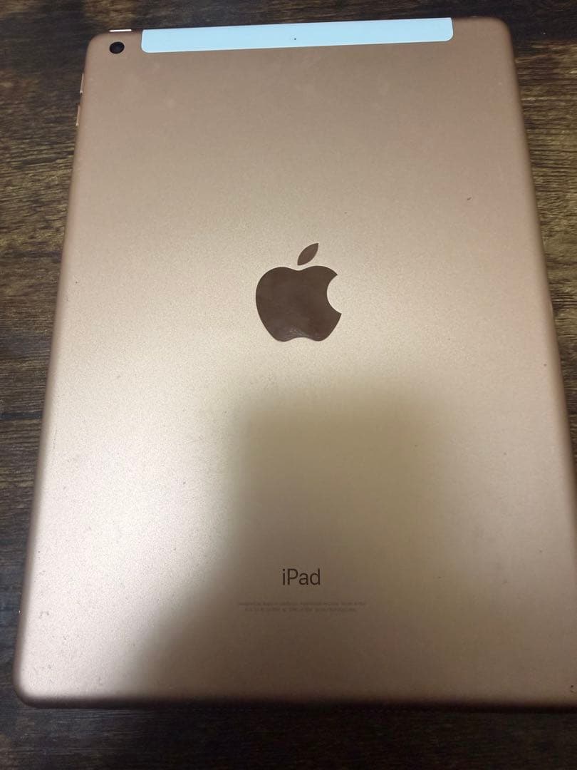 Apple iPad 第6世代9.7inchWi-Fiモデル　ピンク