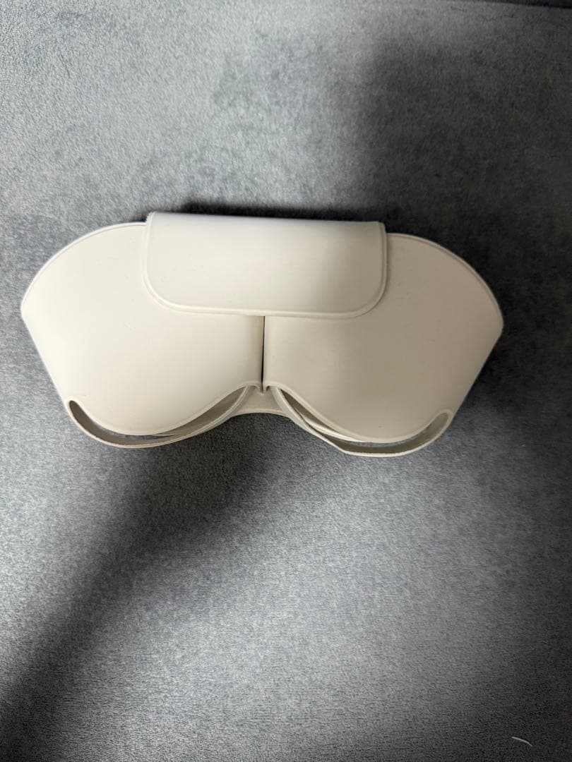 AirPods Max （2024年モデル）スターライト