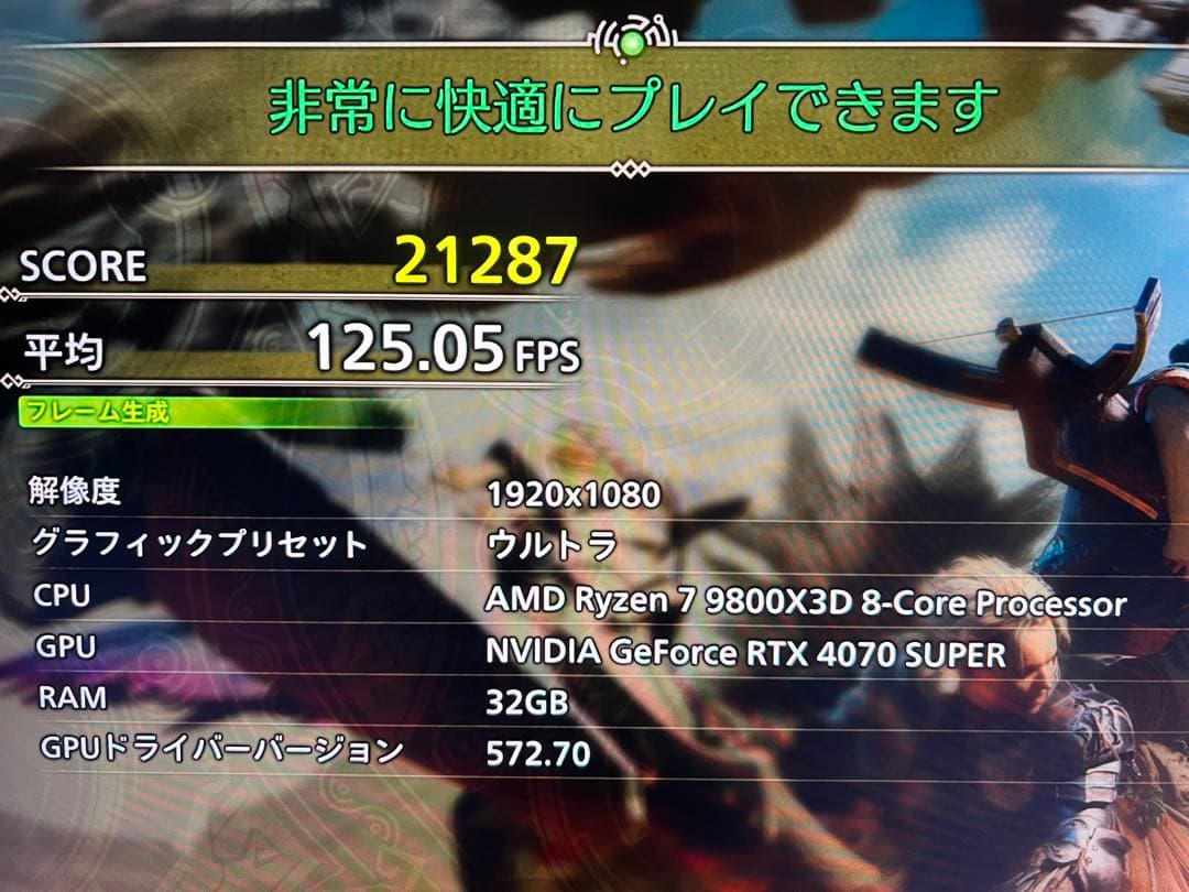 グラフィックボード・グラボ・ビデオカード ASUS GeForce RTX 4070 Super 12GB