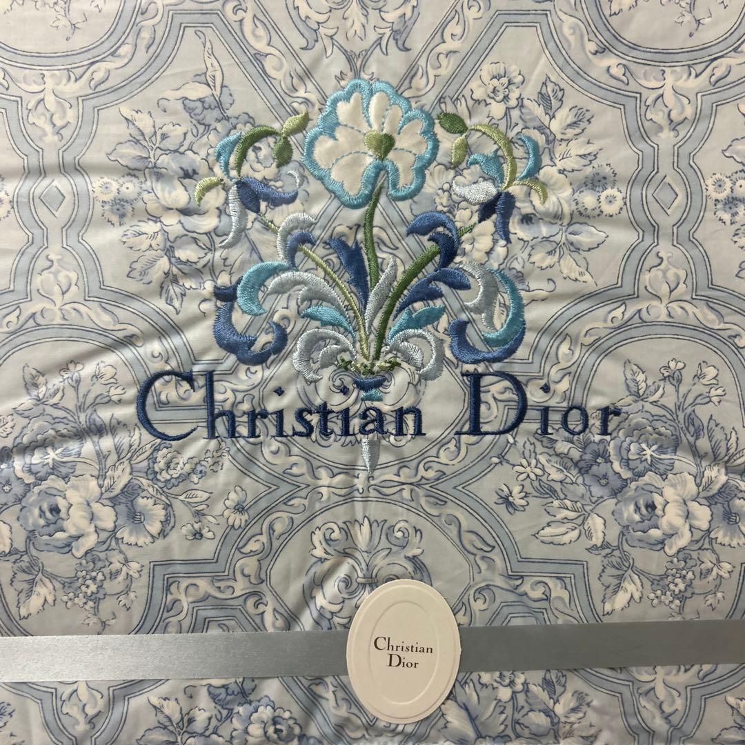 新品保管品　クリスチャンディオール　 ダウンケット　羽毛　肌掛けふとん　刺繍