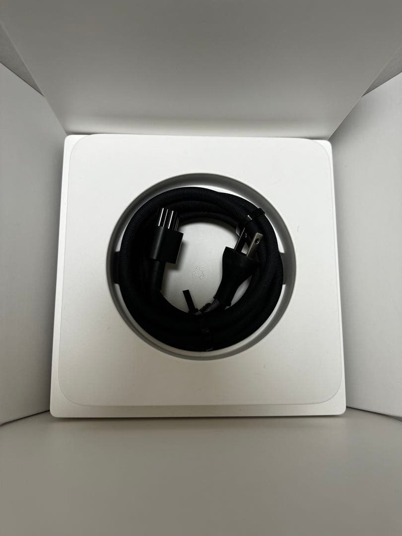 Macデスクトップ Mac Studio (M1 Max) 32GB/512GB MJMV3J/A