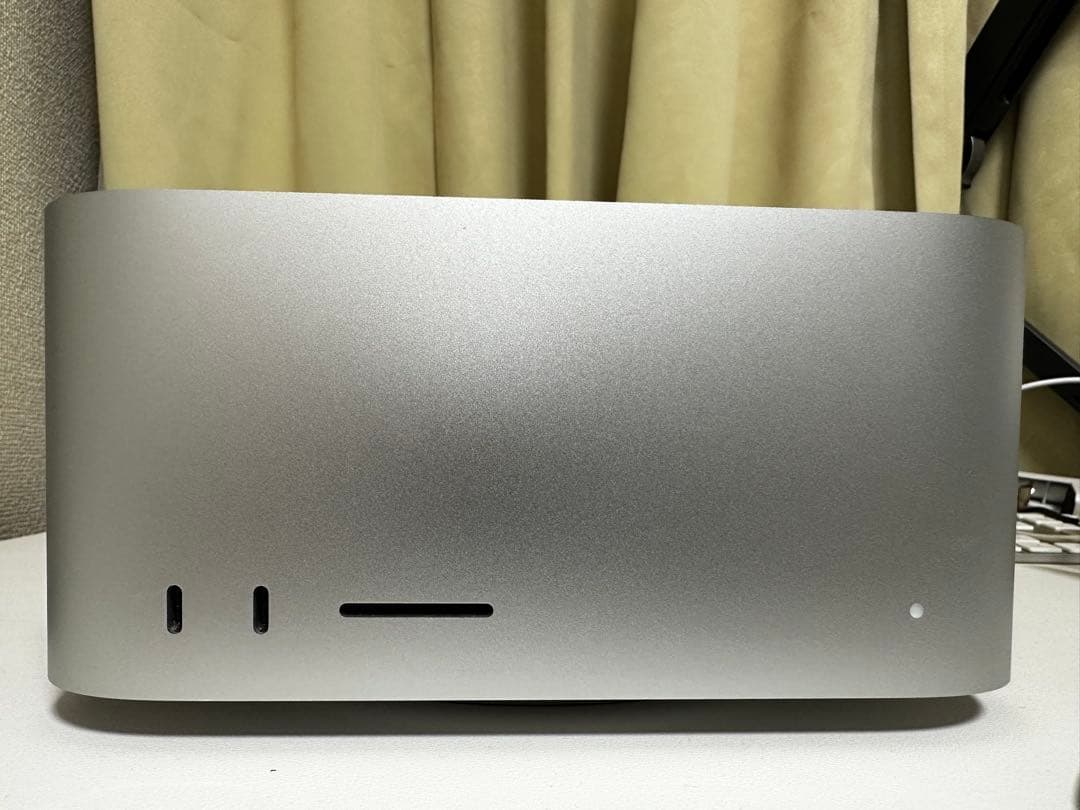 Macデスクトップ Mac Studio (M1 Max) 32GB/512GB MJMV3J/A