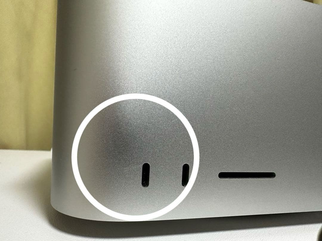 Macデスクトップ Mac Studio (M1 Max) 32GB/512GB MJMV3J/A