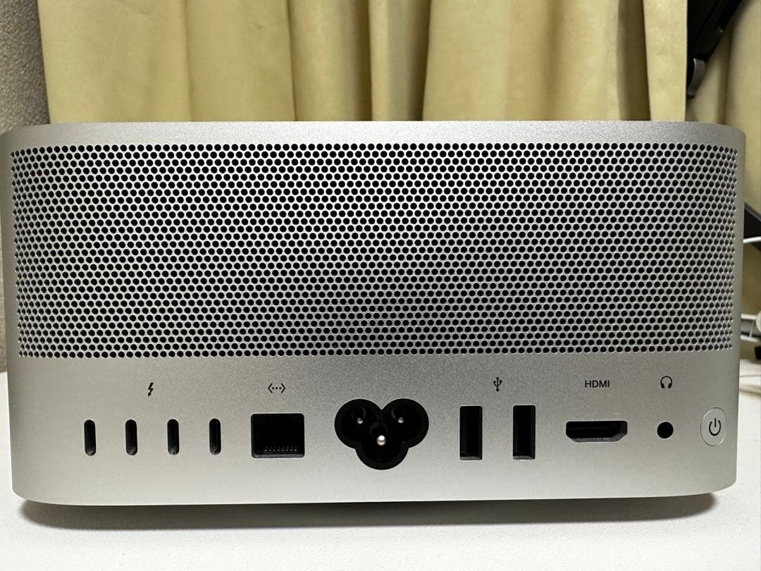 Macデスクトップ Mac Studio (M1 Max) 32GB/512GB MJMV3J/A