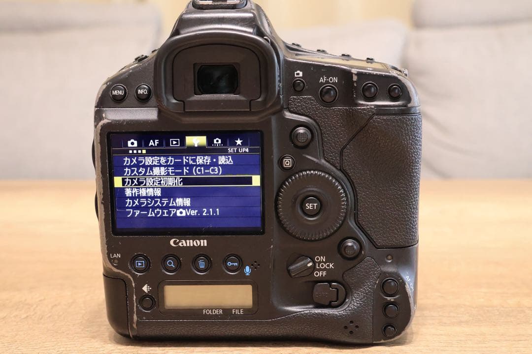 Canon EOS 1DX ボディ フルサイズ一眼レフカメラ