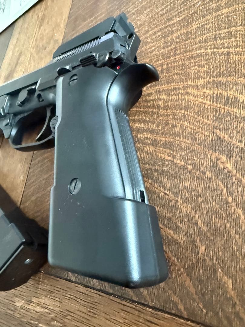 ジャンク品 鑑賞用 KSC M93R AUTO9 ロボコップ