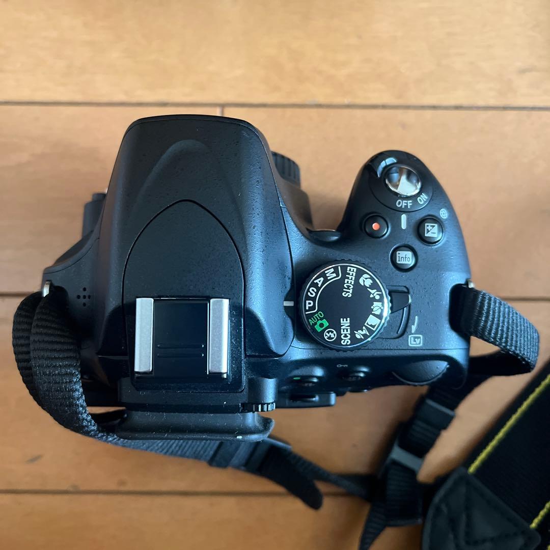 ショット数少：Nikon D5100 18-55/55-300VR Kit