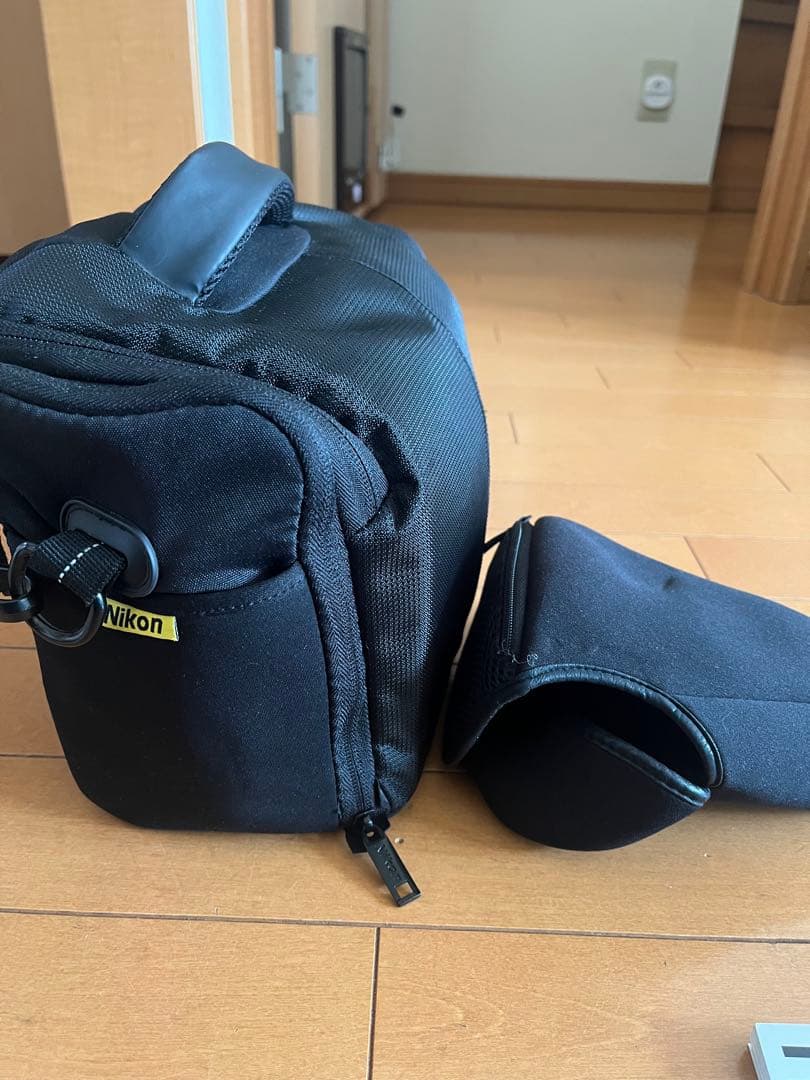 ショット数少：Nikon D5100 18-55/55-300VR Kit