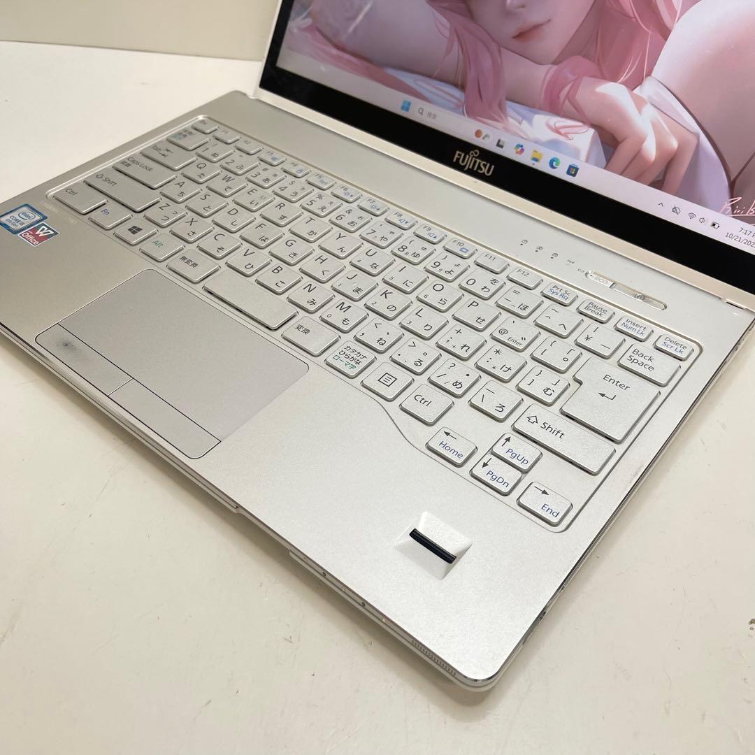 #352 富士通 LIFEBOOK SH90/B3 i5-8250U 8GB