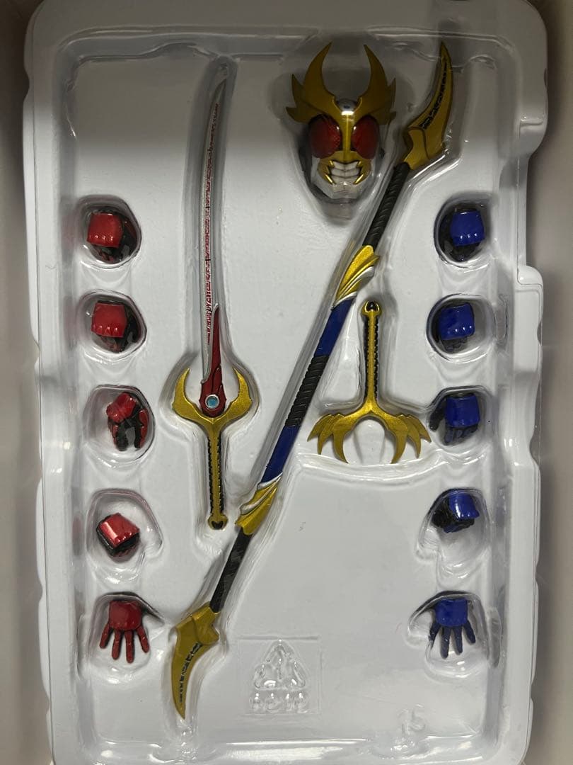 SHFiguarts 真骨彫製法　仮面ライダーアギト　トリニティフォーム