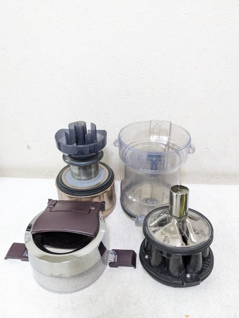 Panasonic MC-SR36G-N サイクロン式掃除機 2018年製