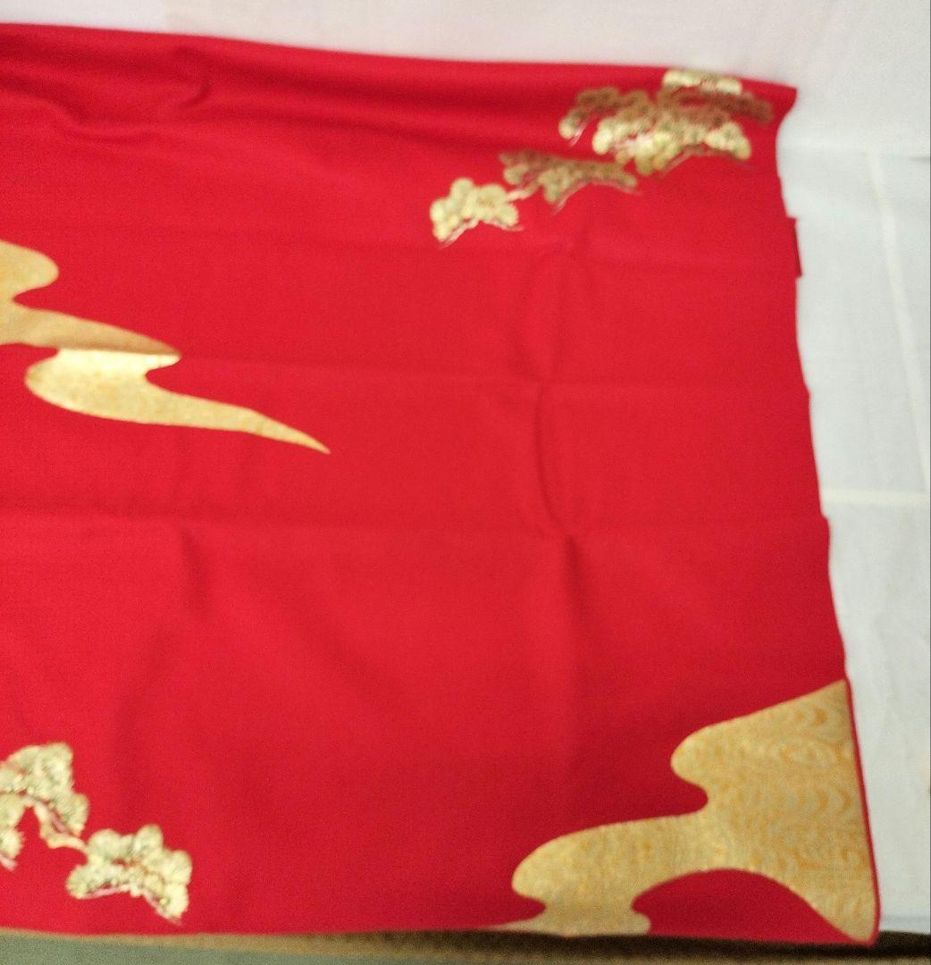 毛氈　赤金彩松流水　105×160