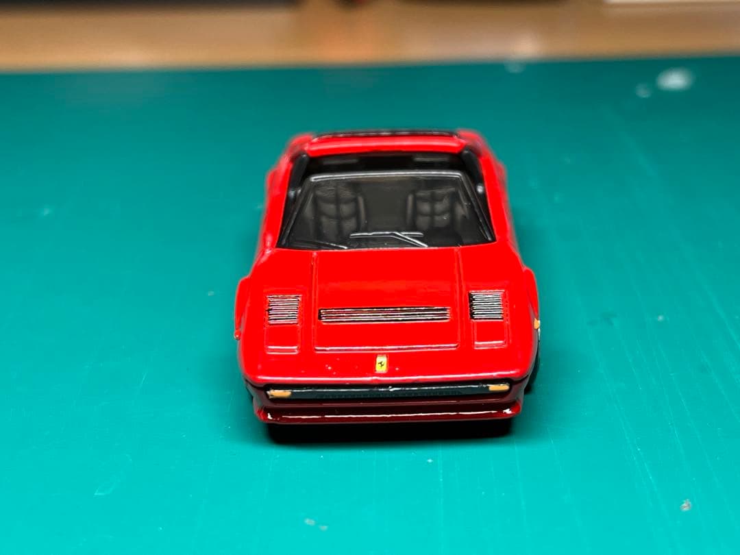ホットウィール Ferrari 308 GTS Quattrovalvole ③