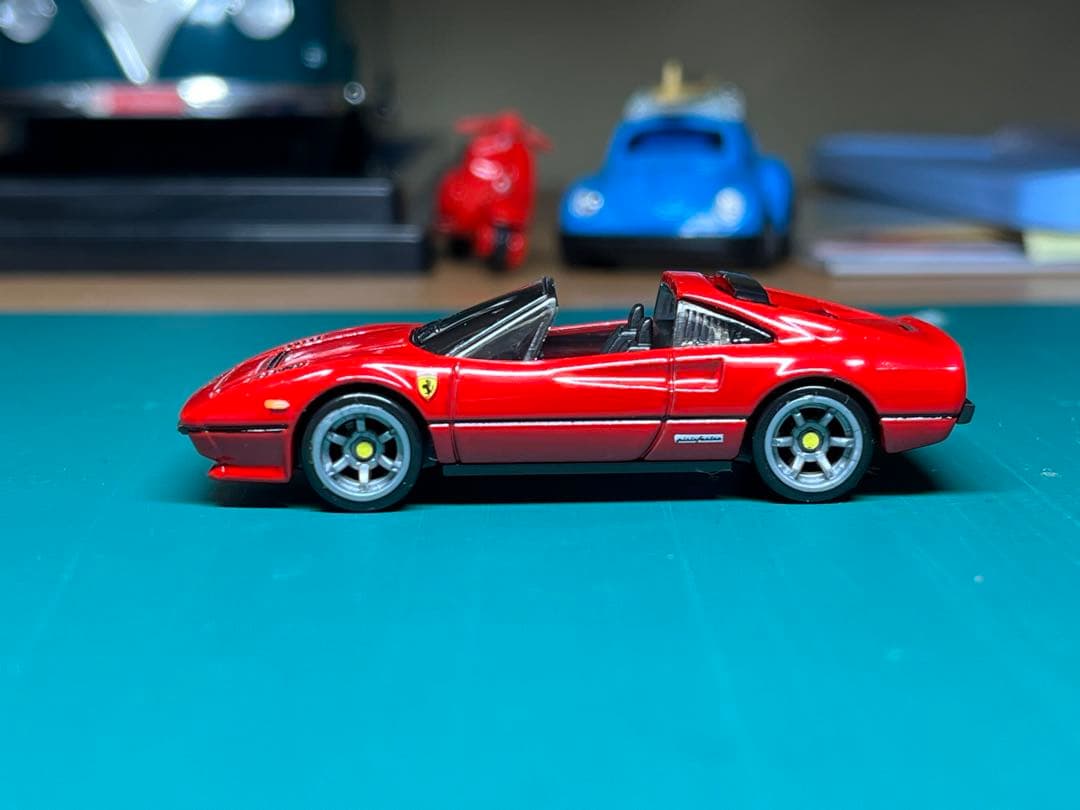 ホットウィール Ferrari 308 GTS Quattrovalvole ③