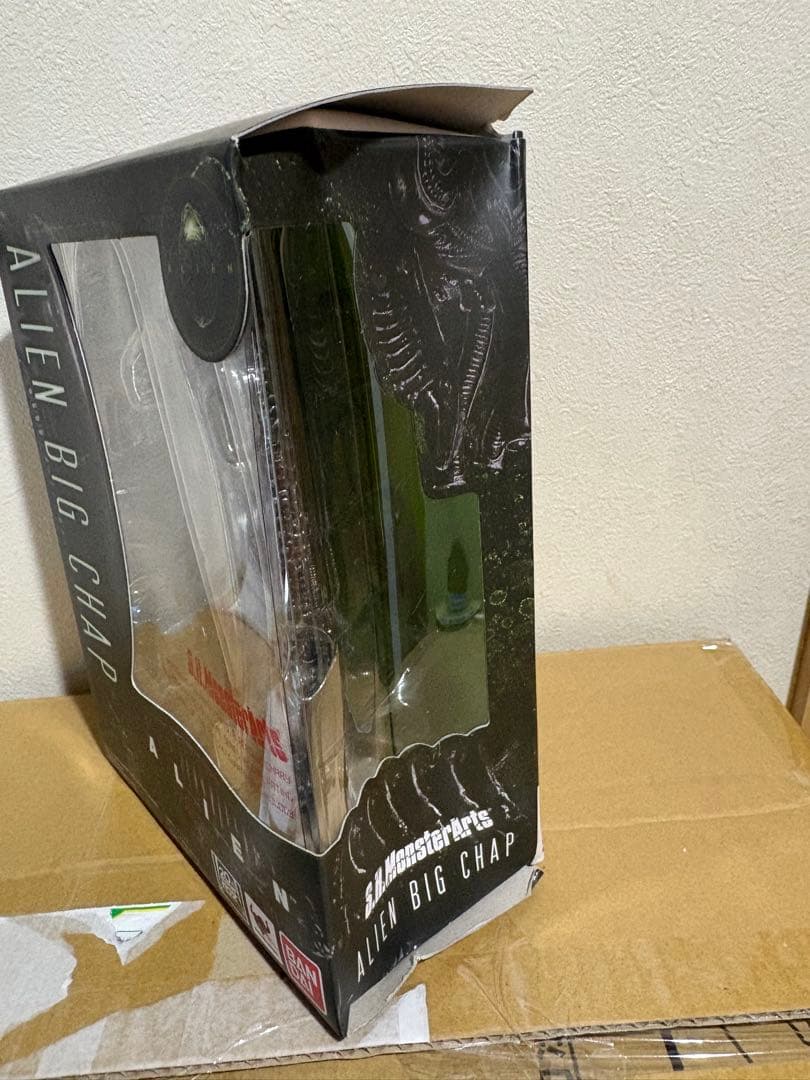 箱ダメージ S.H.MonsterArts エイリアン ビッグチャップ 4733