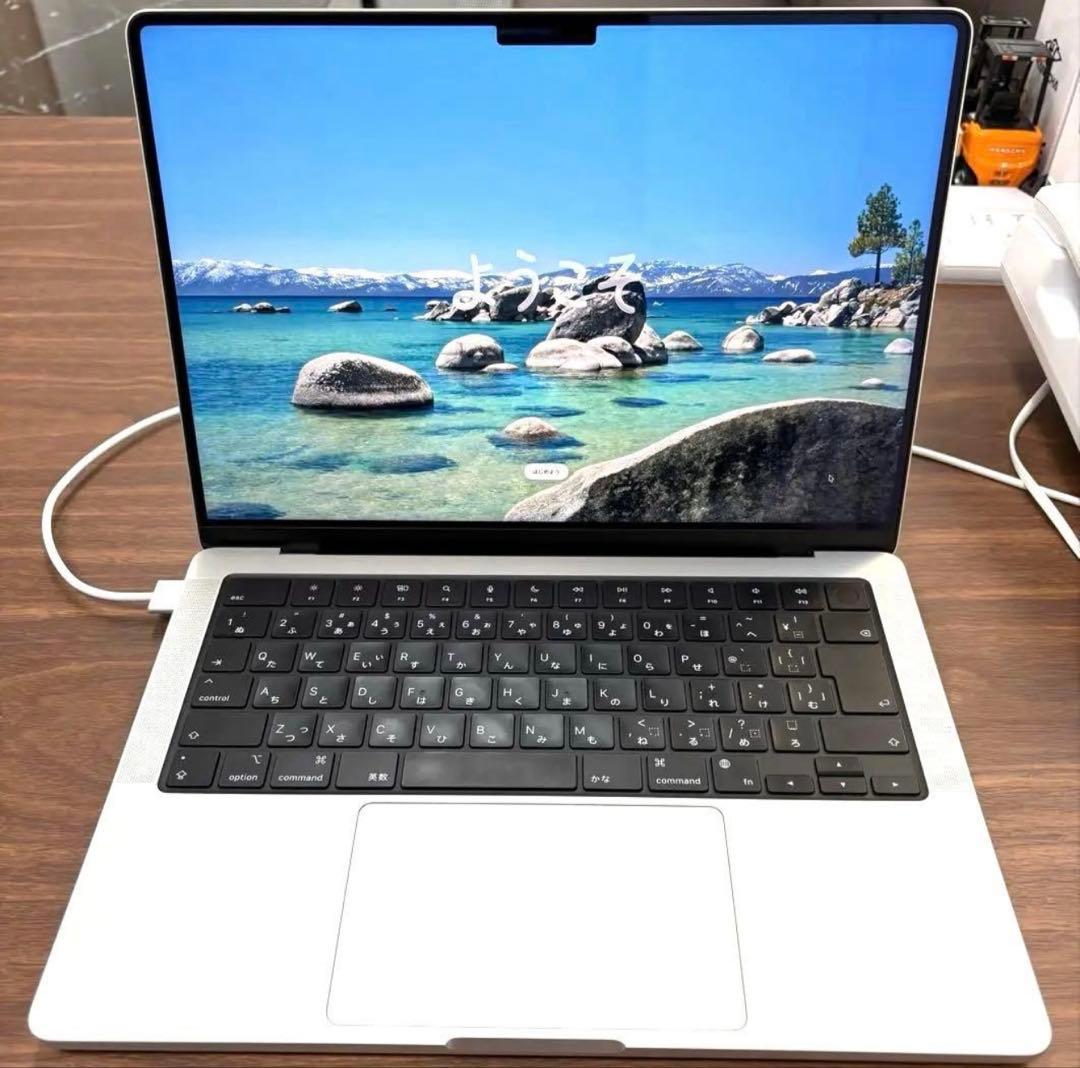 【Apple】MacBook Pro 2024モデル　14インチ