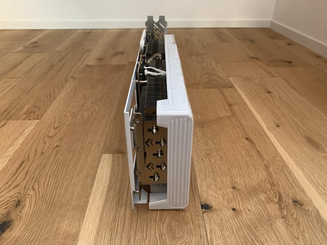 グラフィックボード・グラボ・ビデオカード ASRock Steel Legend RX 9070 XT 16GB