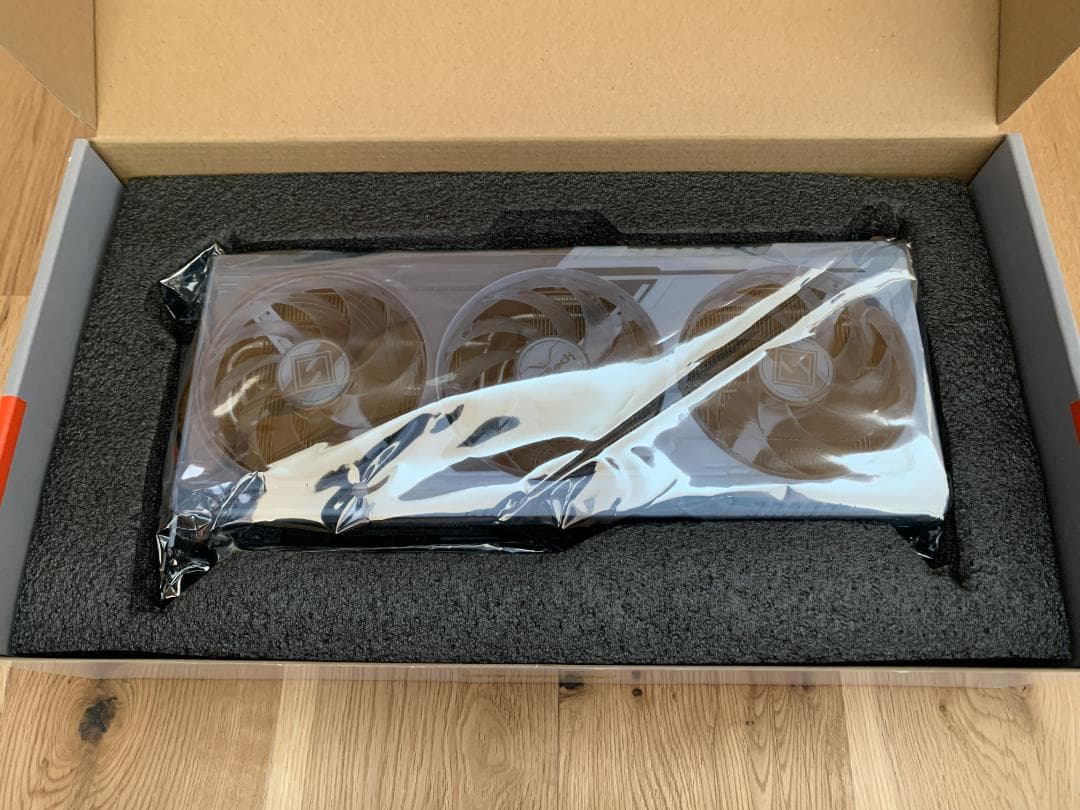 グラフィックボード・グラボ・ビデオカード ASRock Steel Legend RX 9070 XT 16GB