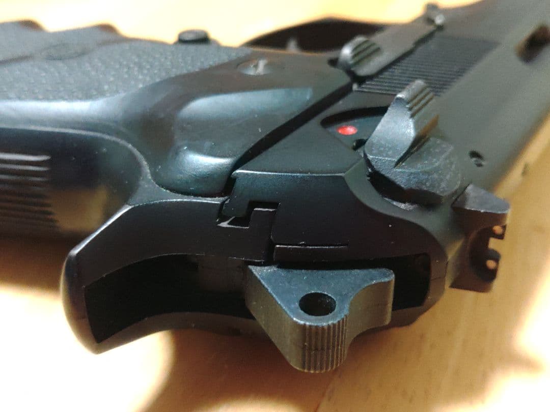 WA　ベレッタ M92FS パーフェクトバージョン　HOGUEグリップ