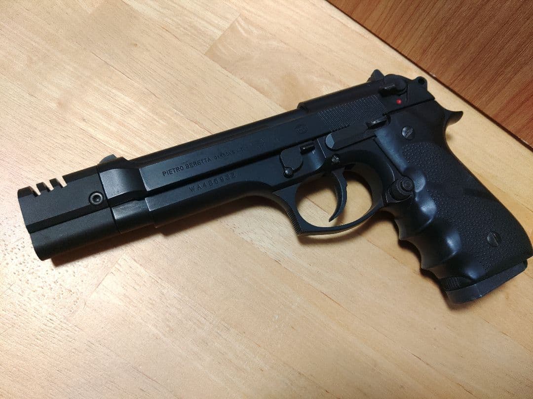 WA　ベレッタ M92FS パーフェクトバージョン　HOGUEグリップ