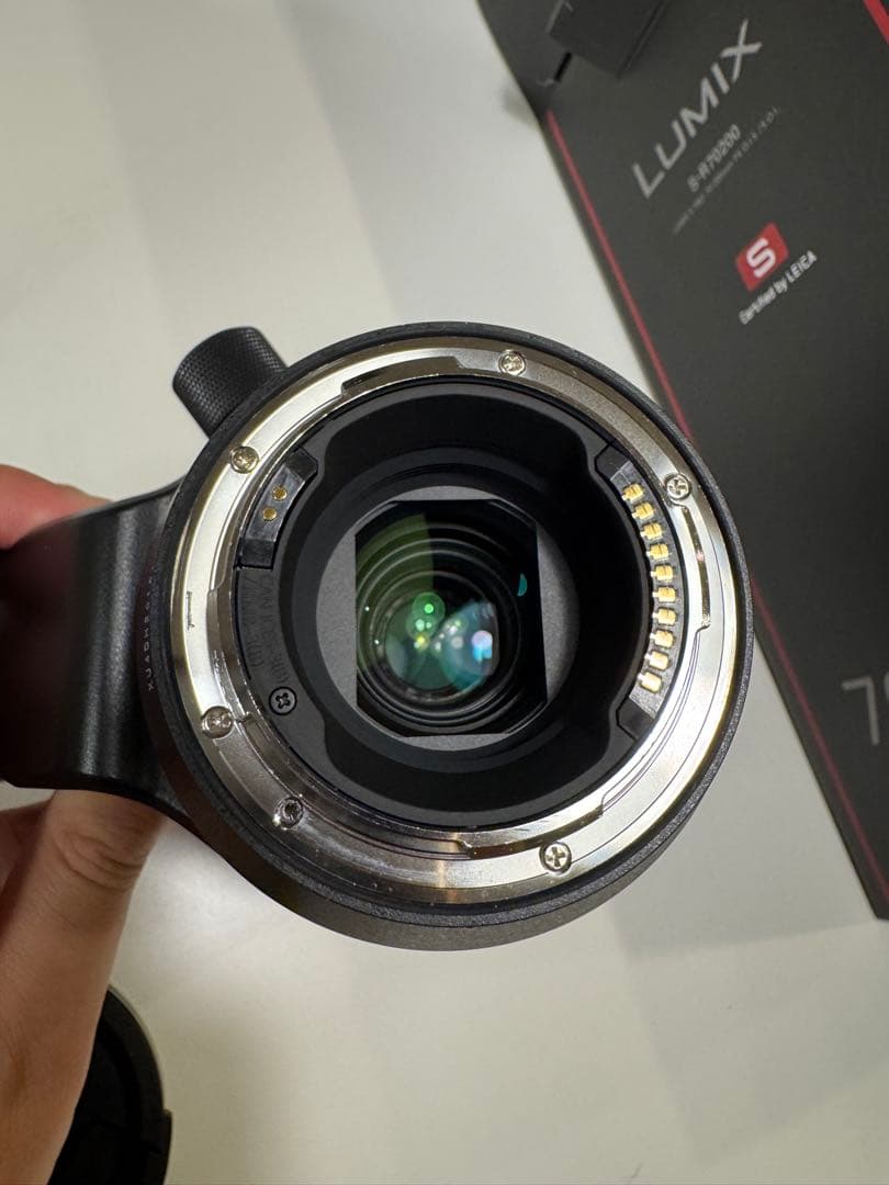 LUMIX S PRO 70-200mm f/4 ズームレンズ