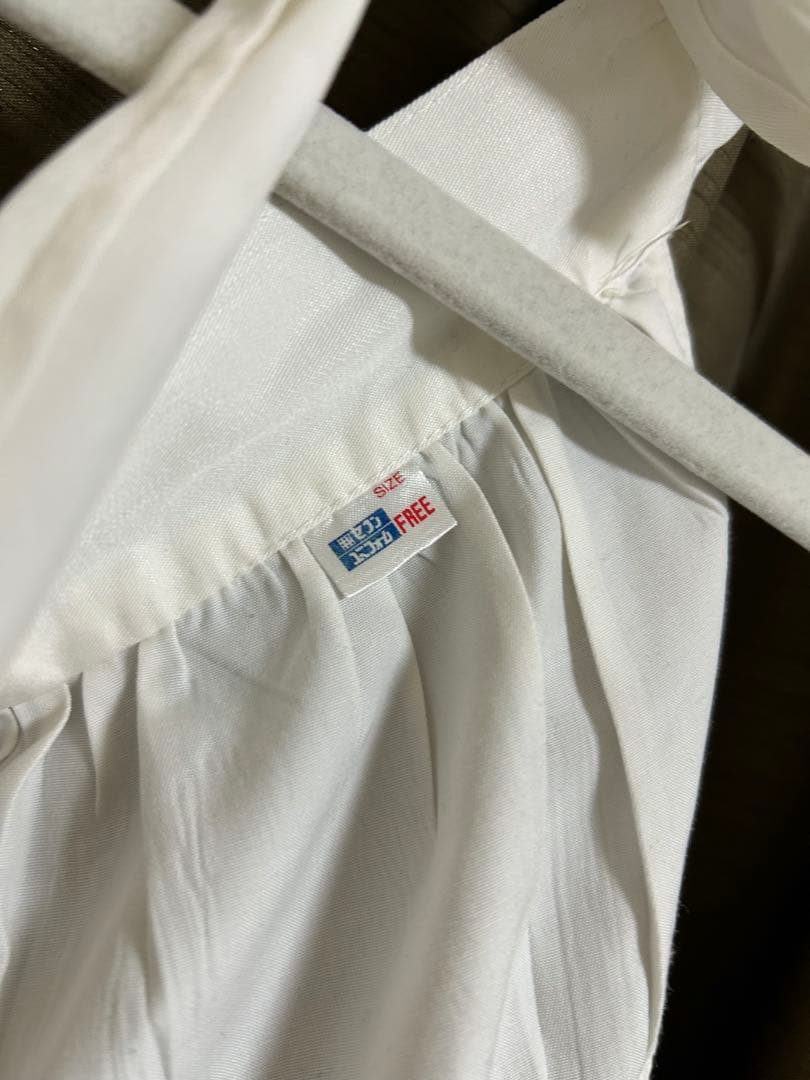 前掛けエプロンのみの販売です コスプレ メイド服