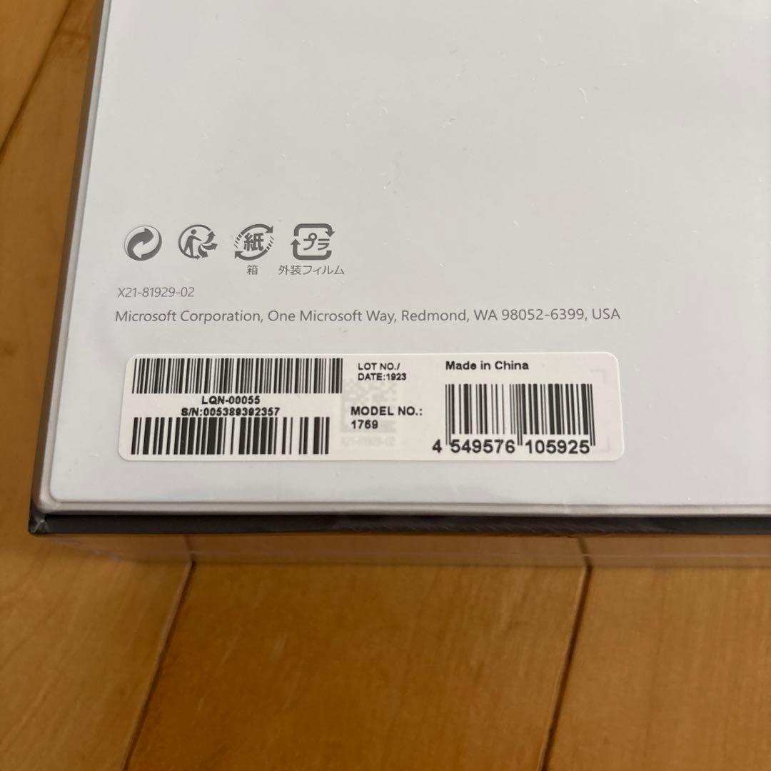 h*4様 Microsoft Surface Laptop 2 (グレー) 新品