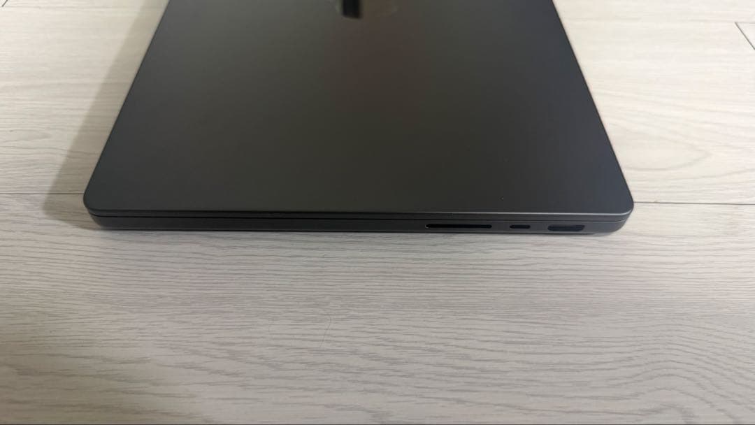MacBook Pro 14インチ 2024年モデル　M4チップ