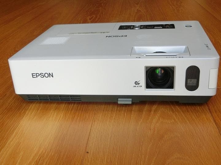【EPSON】EMP-1825【液晶プロジェクタ】