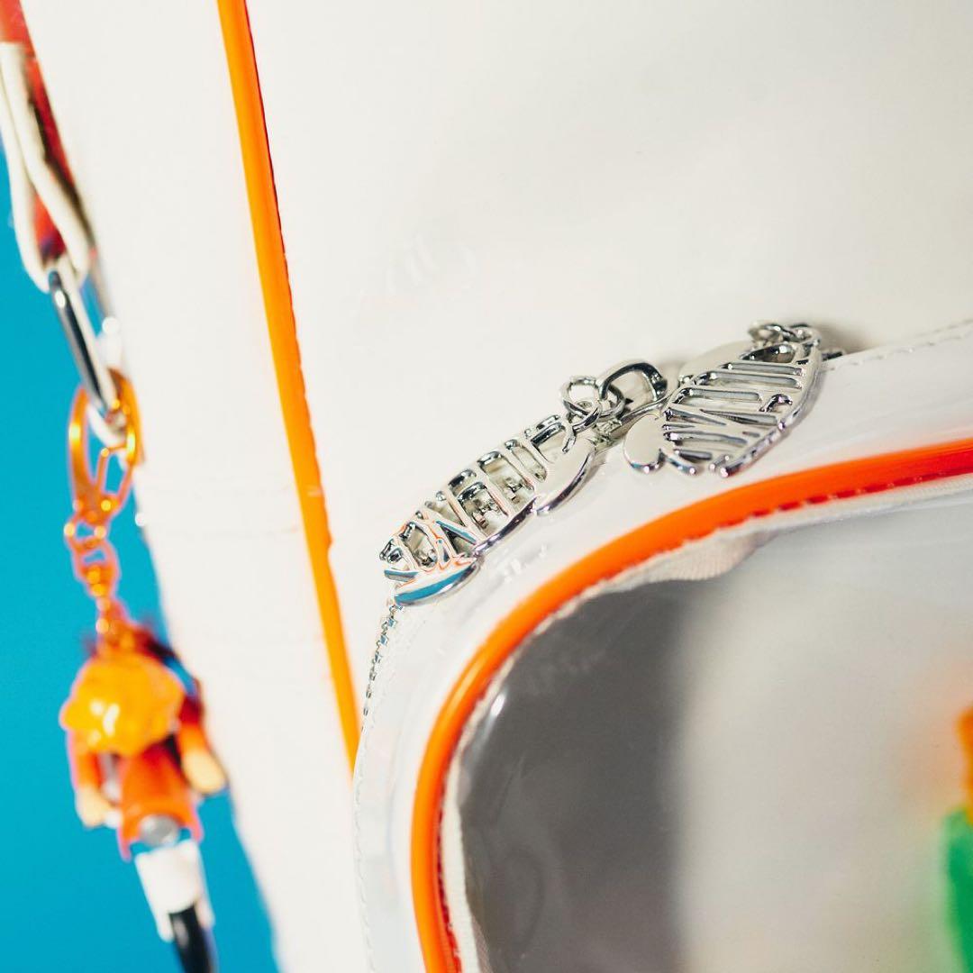 Vaundy VAWS 限定 ショルダーバッグ \"SILENCE\" ホワイト